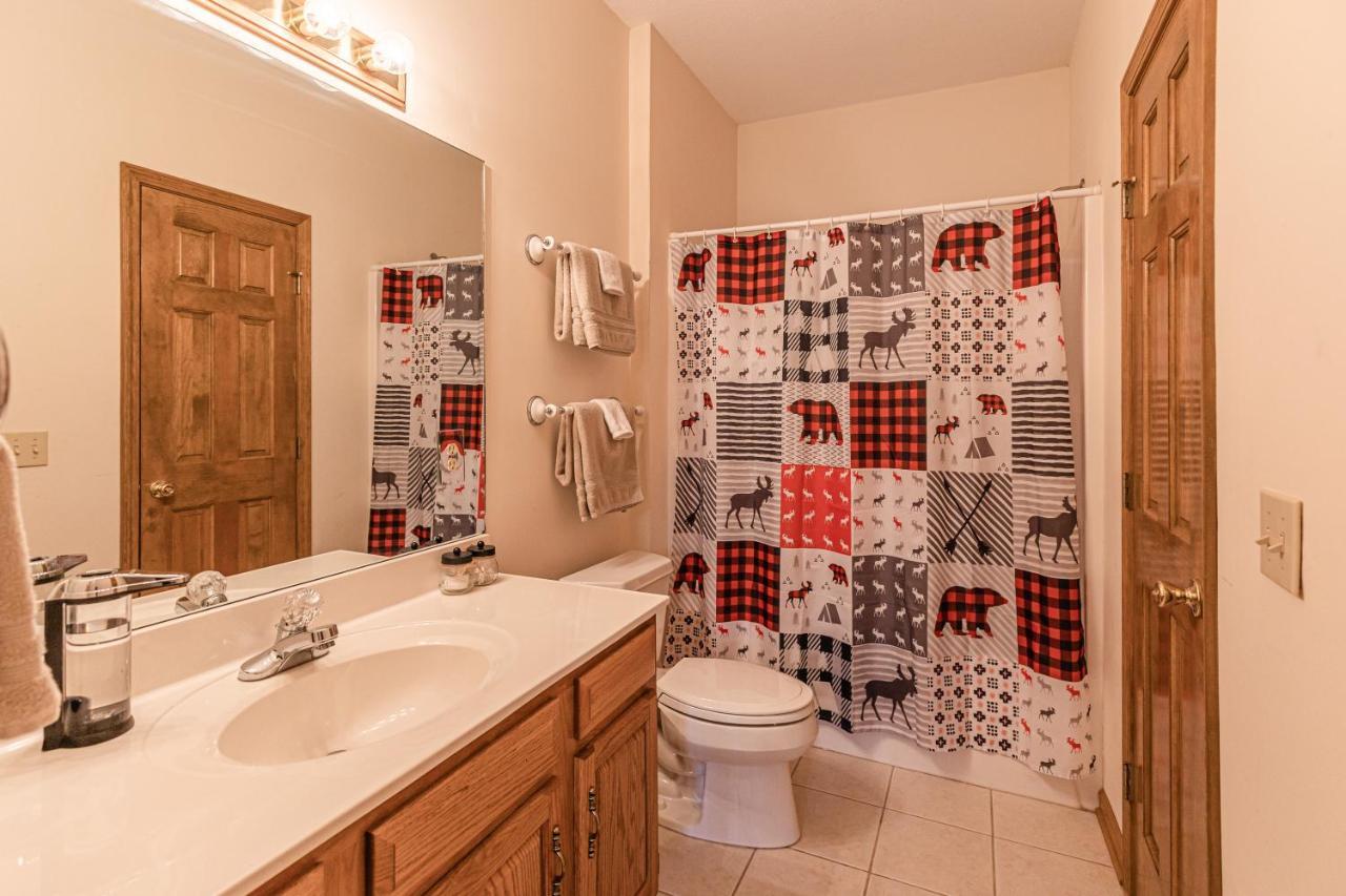 Condo With Stunning Mountain And 6Th Green Views Near Harrahs Cherokee Bryson City Whittier المظهر الخارجي الصورة